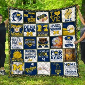 Michigan Wolverines Quilt Blanket 3