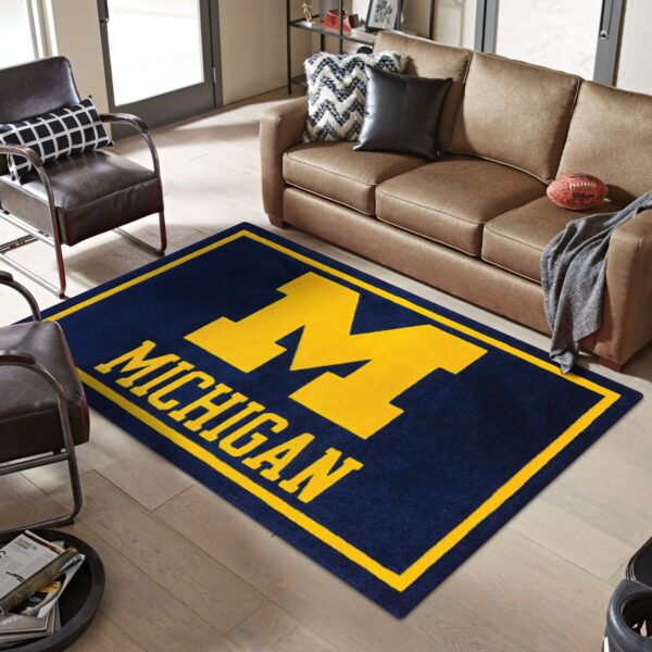 Michigan Wolverines Rug 1