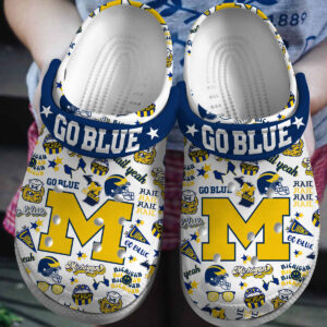 Michigan Wolverines Crocs 4