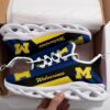 Michigan Wolverines Max Soul Shoes 2